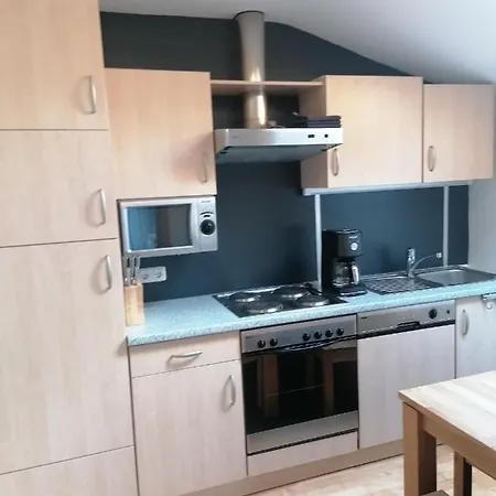 Ferienwohnung Leitl Apartment Fuegen